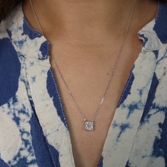 14Kt Gold 1 Ct Lab Grown Princess Cut Diamond Pendant Necklace - Picture 3 of 13